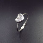 Fashionable Silver Diamond Ring  Round Sequential Arrangement Shape
