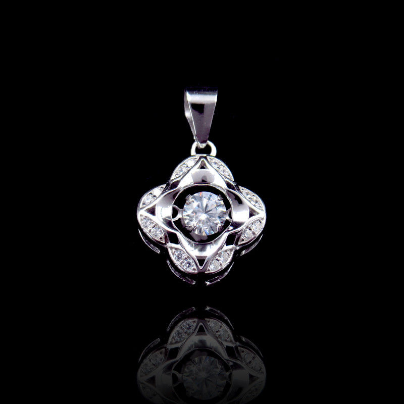 Dancing AAA CZ Pendant Flower Clover Special Japanese Style 925 Silver Jewelry