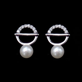 Simple Design 6mm Freshwater Pearl Earrings Stud / 925 Sterling Silver Jewelry