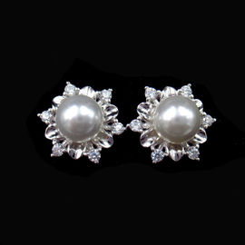 Flower Shape Inset Fres Freshwater Pearl Drop Earrings For Engagement