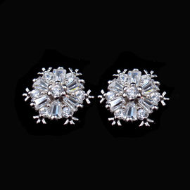 Flowers Charm Snow Shaped Silver Cubic Zirconia Earrings Stud For Women With CZ Jewelry