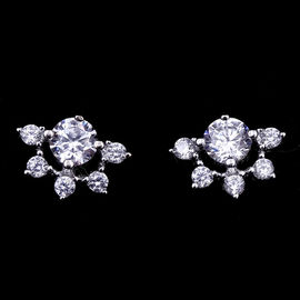 OEM Silver Cubic Zirconia Earrings , Heart Enamel 925 Sterling Silver Earrings For Birthday Gift