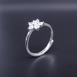 Elegant Infinity Shape Silver Cubic Zirconia Rings For Asian Lady / 925 Silver Jewelry