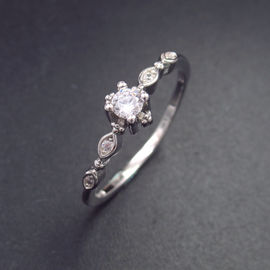 Plain Silver No Stone Sterling Silver Heart Ring Korean Style OEM / ODM