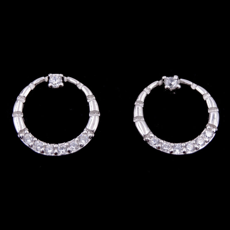 Lady Round Style Silver Cubic Zirconia Earrings 925 Silver AAA Cubic Zircon