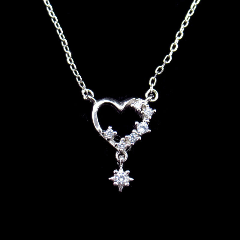 Fashionable Heart Shaped Necklace , 925 Sterling Silver Pearl Necklace